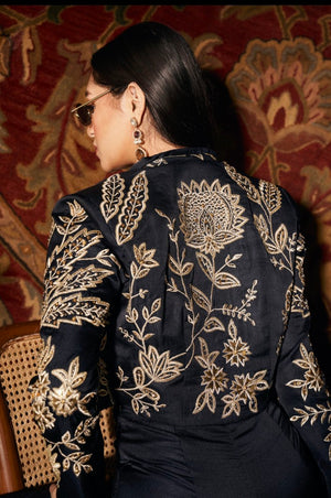 SHRUTI HASSAN IN OUR NOIR JACKET
